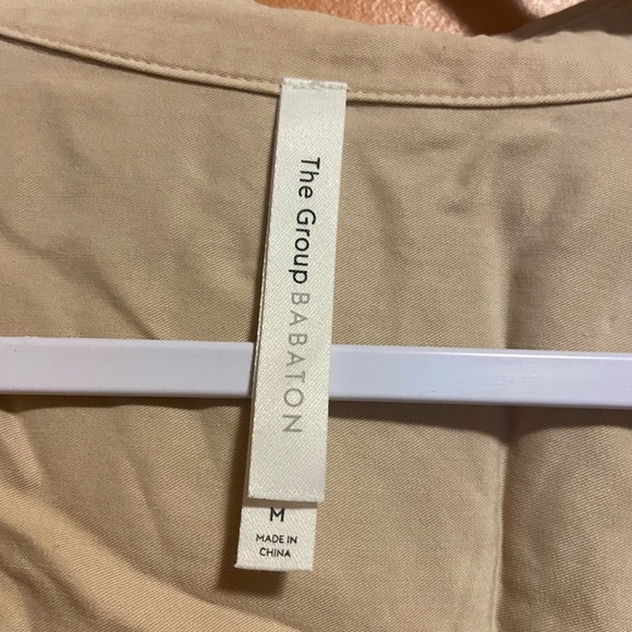 Beige Oversized Boyfriend Fit Button Up | Babaton | Beige | Size M - Picture 3 of 3